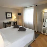 Relais D'amelia Villa *