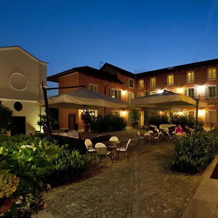Relais D'amelia 4* Benevello