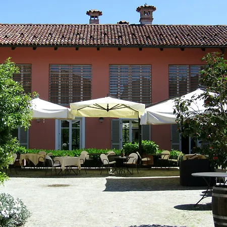 Hotel Relais D'amelia Benevello