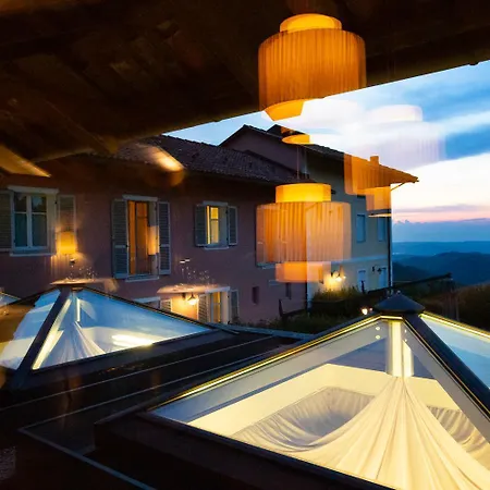 Relais D'amelia Hotel 4*