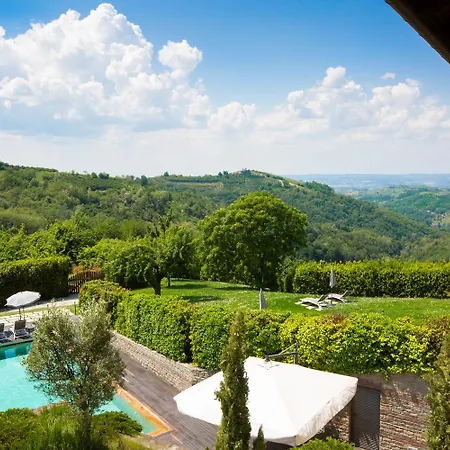 Relais D'amelia * Benevello
