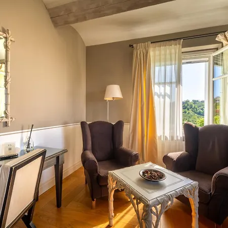 Hotel Relais D'amelia Benevello