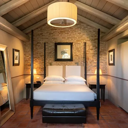 Villa Relais D'amelia Benevello