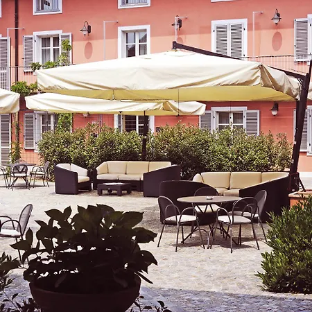 Hotel Relais D'amelia Benevello