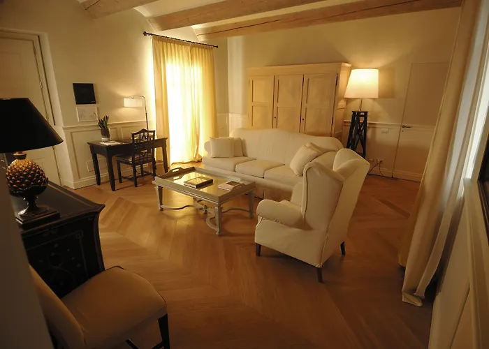 Relais D'amelia Villa *